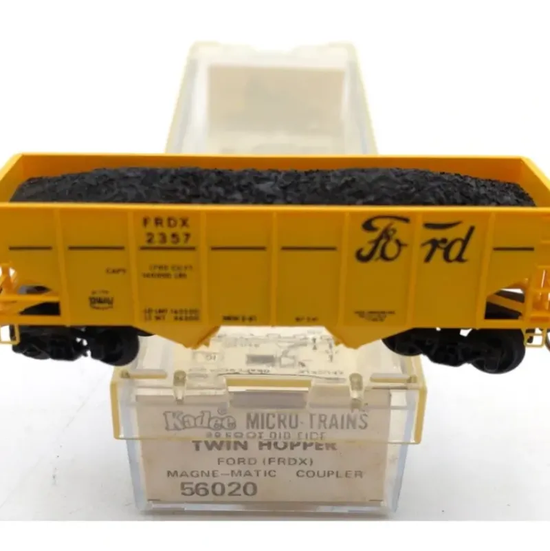Trains*Micro-Trains 05600020 N Ford 33' Twin Bay Rib Side Hopper #2357 With Load LN/Box - Model Train Junction: Quality Parts and Art Supplies