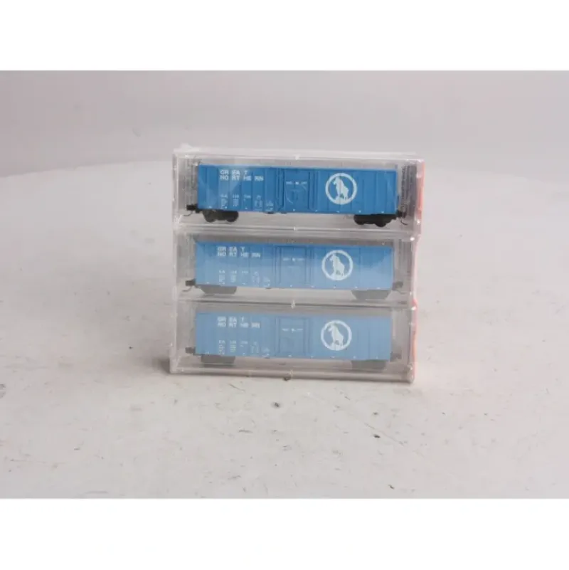 Trains*Micro-Trains 02700072 N Great Northern 50' Plug Door Rib Side Boxcar (Pack of 3) MT/Box - Model Train Junction: Quality Parts and Art Supplies