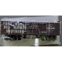 Trains*Micro-Trains 1234 N Scale Fort Dodge Des Moines Southern Freight Car - Model Train Junction: Quality Parts and Art Supplies