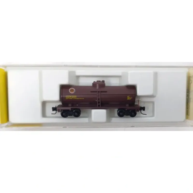 Trains*Micro-Trains 53000110 Z Scale Chicago Great Western Tank Car #267 NIB - Model Train Junction: Quality Parts and Art Supplies