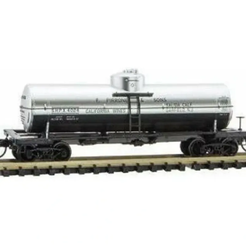 Micro-Trains, N Scale, 06500066, 39' Single Dome Tank Car, Pirrone & Sons (SHPX), #4024 - Model Train Junction: Quality Parts and Art Supplies Discount