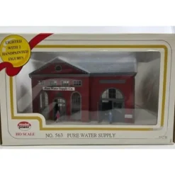 Trains*Model Power 563 HO Pure Water Supply Built-Up Lighted W/2 Hand Painted Figures - Model Train Junction: Quality Parts and Art Supplies