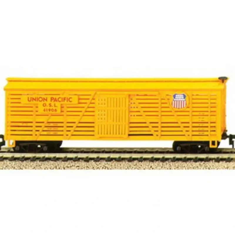 Trains*Model Power 735003 HO RTR 41' CATTLE CAR, UP - Model Train Junction: Quality Parts and Art Supplies