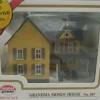 Trains*Model Power 587 HO Scale Built-up Grandma Moses' House - Model Train Junction: Quality Parts and Art Supplies