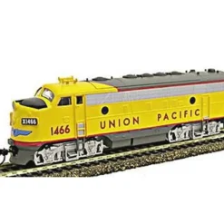 Trains*Model Power 2162 HO Scale UP F7 Metal Diesel - Model Train Junction: Quality Parts and Art Supplies