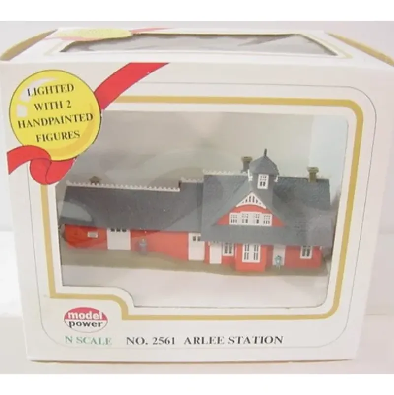 Trains*Model Power 2561 N Scale Built-Up Arlee Station - Model Train Junction: Quality Parts and Art Supplies