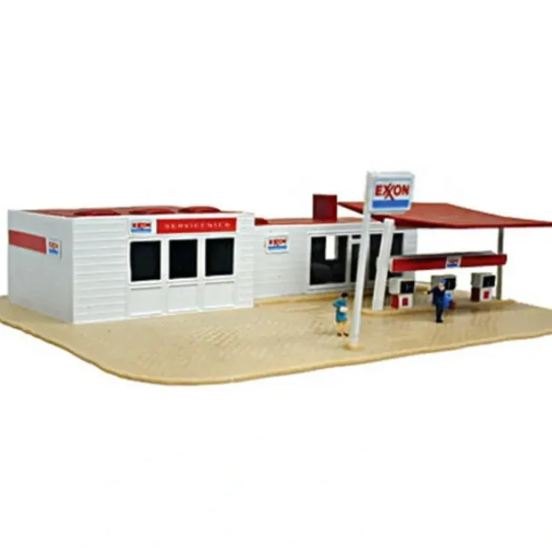 Trains*Model Power 2586 N Scale Exxon Gas Company Built Up Lighted W/2 Figures - Model Train Junction: Quality Parts and Art Supplies