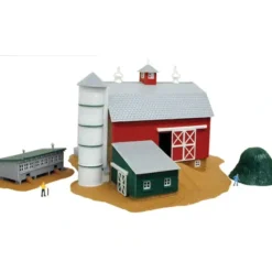 Trains*Model Power 2581 N Scale Lighted Barn, Silo & Chicken Coop Building - Model Train Junction: Quality Parts and Art Supplies