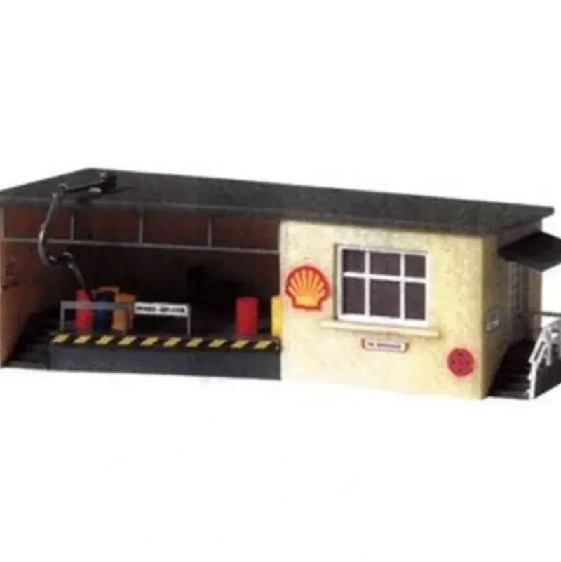 Trains*Model Power 1571 Oil Facility Office kit - Model Train Junction: Quality Parts and Art Supplies
