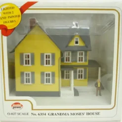 Trains*Model Power 6354 O/O27 Built-Up Country Farm House Lighted - Model Train Junction: Quality Parts and Art Supplies