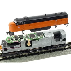 Trains*MRC 1660 N DCC Decoder with Sound - Snap-In Fits Life-Like C-Liner - Model Train Junction: Quality Parts and Art Supplies