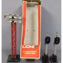 Trains*MTH 30-1076 & Lionel 6-2313 O Signal and Lamp Post Scenery Set VG - Model Train Junction: Quality Parts and Art Supplies