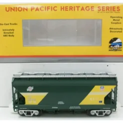 Trains*MTH 20-97669 C&NW 2-Bay Centerflow Hopper - Model Train Junction: Quality Parts and Art Supplies