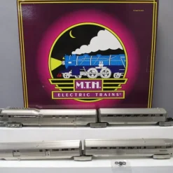 Trains*MTH 20-2887-1 Flying Yankee Pioneer Zephyr O Gauge Diesel Train Set w/PS 2.0 - Model Train Junction: Quality Parts and Art Supplies