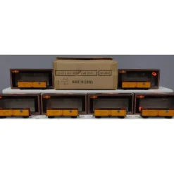 Trains*MTH 80-90002 HO Pacific Fruit Express R40-2 Reefer Car Set (Set of 6) - Model Train Junction: Quality Parts and Art Supplies