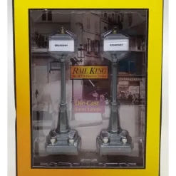 Trains*MTH 30-1068 O #57 Gray Broadway & Main Street Corner Lamp Set (Pack of 2) - Model Train Junction: Quality Parts and Art Supplies