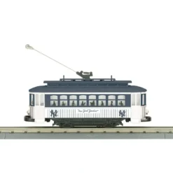 Trains*MTH 30-2584 O Gauge New York Yankees Bump-n-Go Trolley LN - Model Train Junction: Quality Parts and Art Supplies