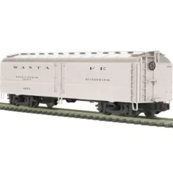 Trains*MTH 20-94160 Santa Fe R50B Express Reefer Car - Model Train Junction: Quality Parts and Art Supplies