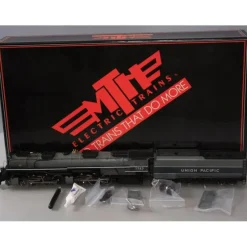 Trains*MTH 80-3159-1 Union Pacific HO Scale 4-6-6-4 Gray Challenger #3983 - Model Train Junction: Quality Parts and Art Supplies