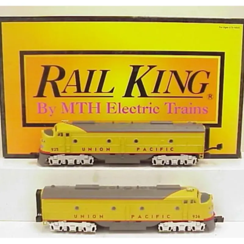 Trains*MTH 30-2180-1 UP E-8 AA Diesel Engine Set #925A/926A w/PS1 LN/Box - Model Train Junction: Quality Parts and Art Supplies
