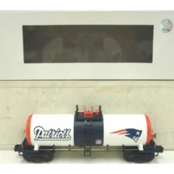 Trains*MTH 30-4128B NFL New England Patriots Modern Tank Car - Model Train Junction: Quality Parts and Art Supplies