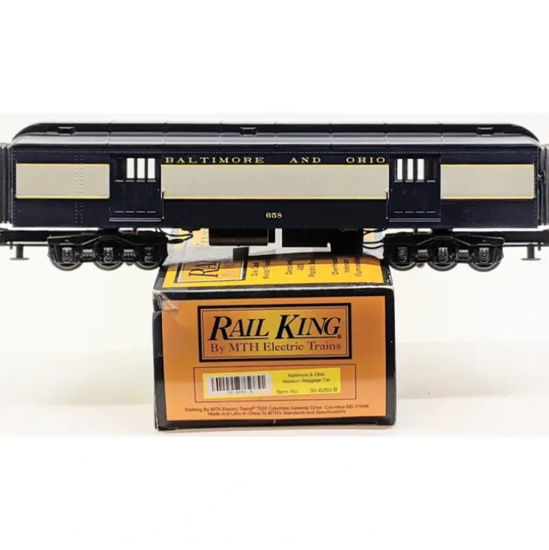 Trains*MTH 30-6265B O Gauge Baltimore & Ohio Madison Baggage Car #658 LN/Box - Model Train Junction: Quality Parts and Art Supplies