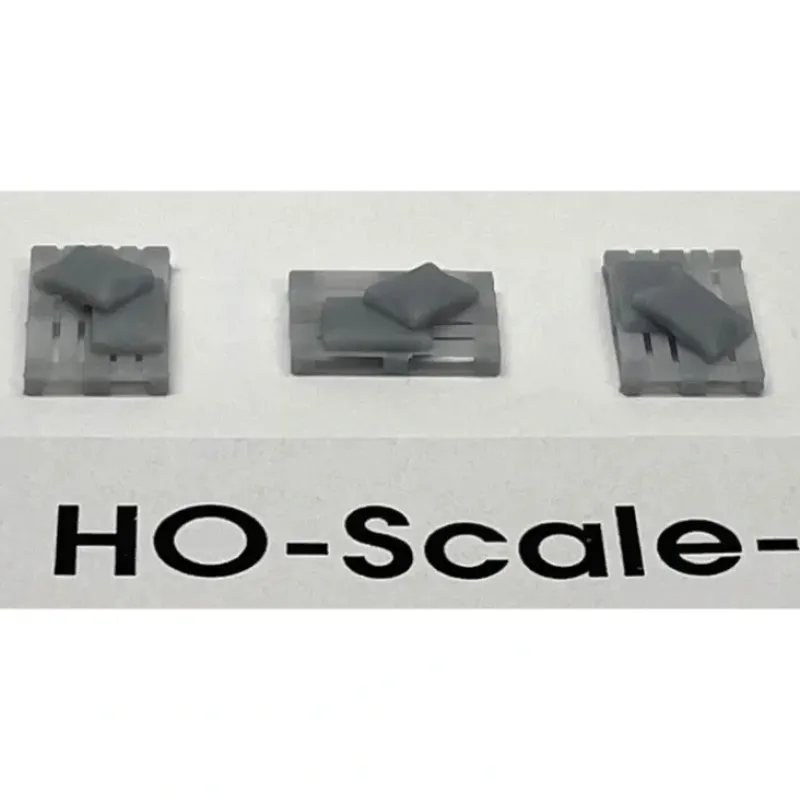 Trains*Phoenix Precision Models 31601 HO Partial Sacks on a Pallet (Pack of 3) - Model Train Junction: Quality Parts and Art Supplies