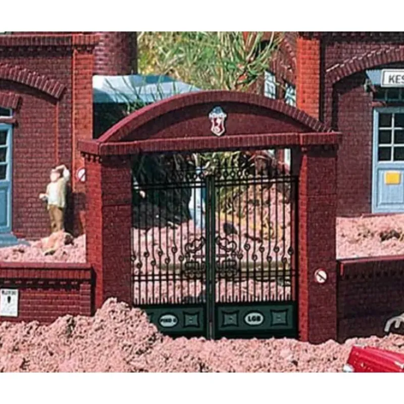 Trains*Piko 62289 G Scale Factory Gate - Model Train Junction: Quality Parts and Art Supplies