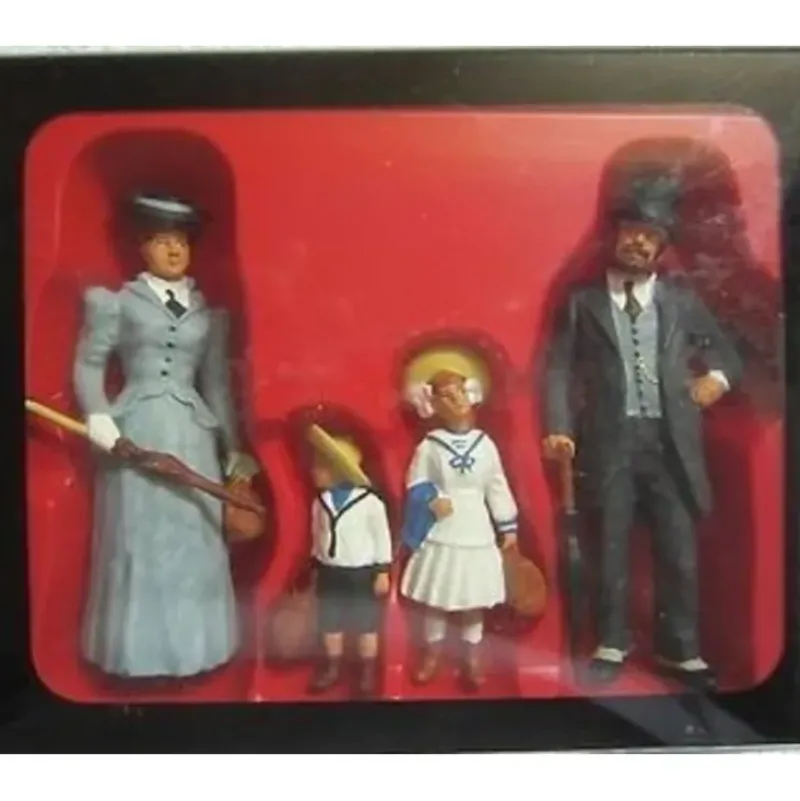 Trains*Preiser 45062 G Standing Family Figures (Set of 4) - Model Train Junction: Quality Parts and Art Supplies