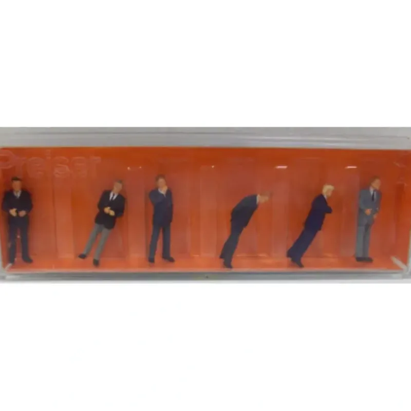 Trains*Preiser 10380 HO Businessmen Figures (Set of 6) - Model Train Junction: Quality Parts and Art Supplies