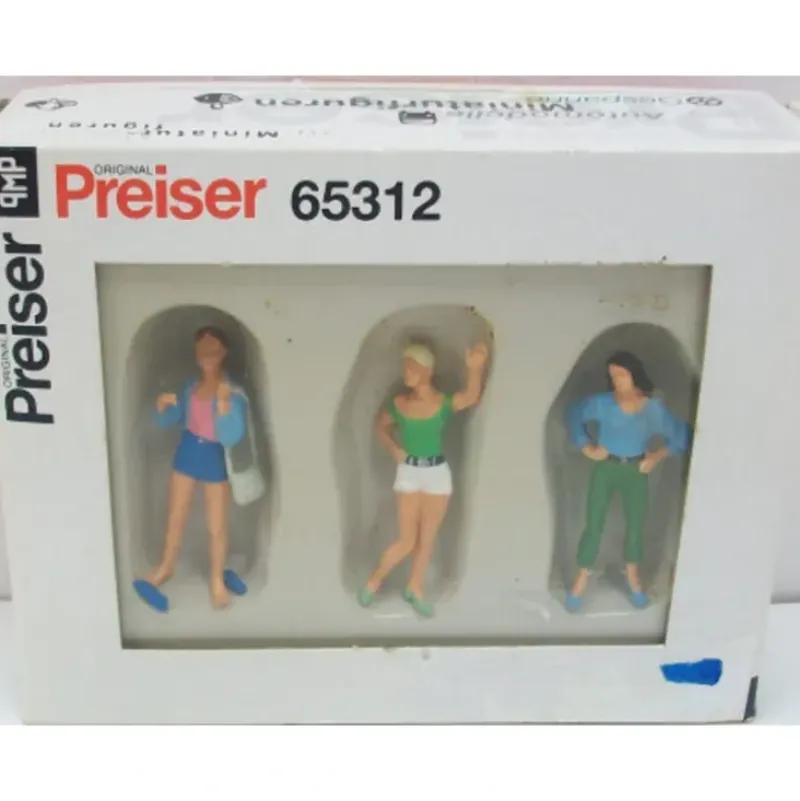 Trains*Preiser 65312 O Standing Teenage Girls Figures (Set of 3) - Model Train Junction: Quality Parts and Art Supplies