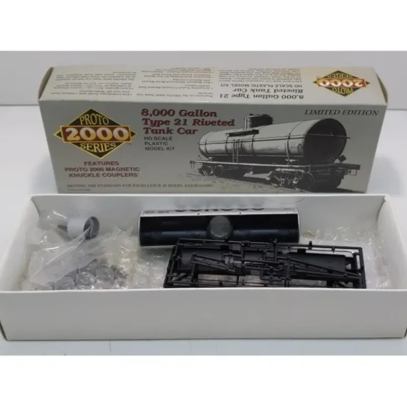 Trains*Proto 2000 21753 HO Conoco Tank Car Kit #3100 - Model Train Junction: Quality Parts and Art Supplies