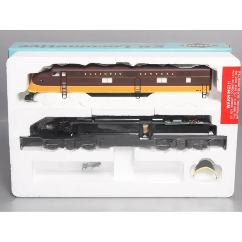 Trains*Proto 2000 23208 HO Illinois Central E-6 Diesel Locomotive w/ Mars Light #4001 - Model Train Junction: Quality Parts and Art Supplies