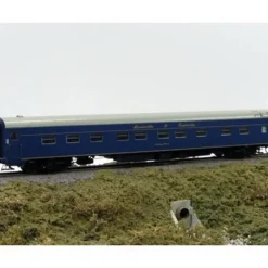 Trains*Rapido Trains 104054 HO Louisville & Nashville "Green Pine" 10-5 Sleeper - Model Train Junction: Quality Parts and Art Supplies