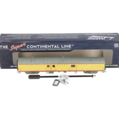 Trains*Rapido Trains 106235 HO Milwaukee Road 73' 6" Smooth Side Baggage-Express #1111 - Model Train Junction: Quality Parts and Art Supplies