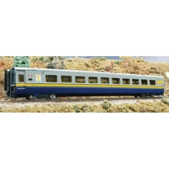 Trains*Rapido Trains 107001 HO VIA Super Continental Line LRC Club Car #3457 - Model Train Junction: Quality Parts and Art Supplies