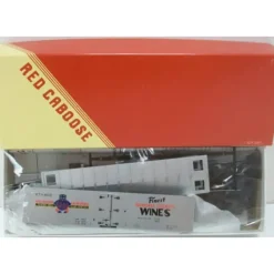 Trains*Red Caboose 6000 Scatena Bros. Wine Reefer Car - Model Train Junction: Quality Parts and Art Supplies