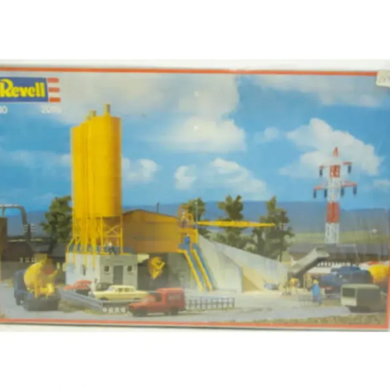 Trains*Revell 2016 HO Concrete Mixing Plant Building Kit - Model Train Junction: Quality Parts and Art Supplies