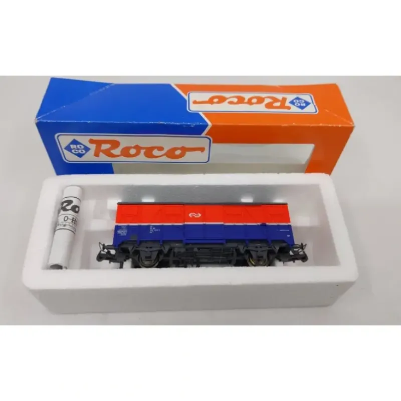 Roco 47337 HO Scale Covered Box Car LN/Box - Model Train Junction: Quality Parts and Art Supplies Clearance