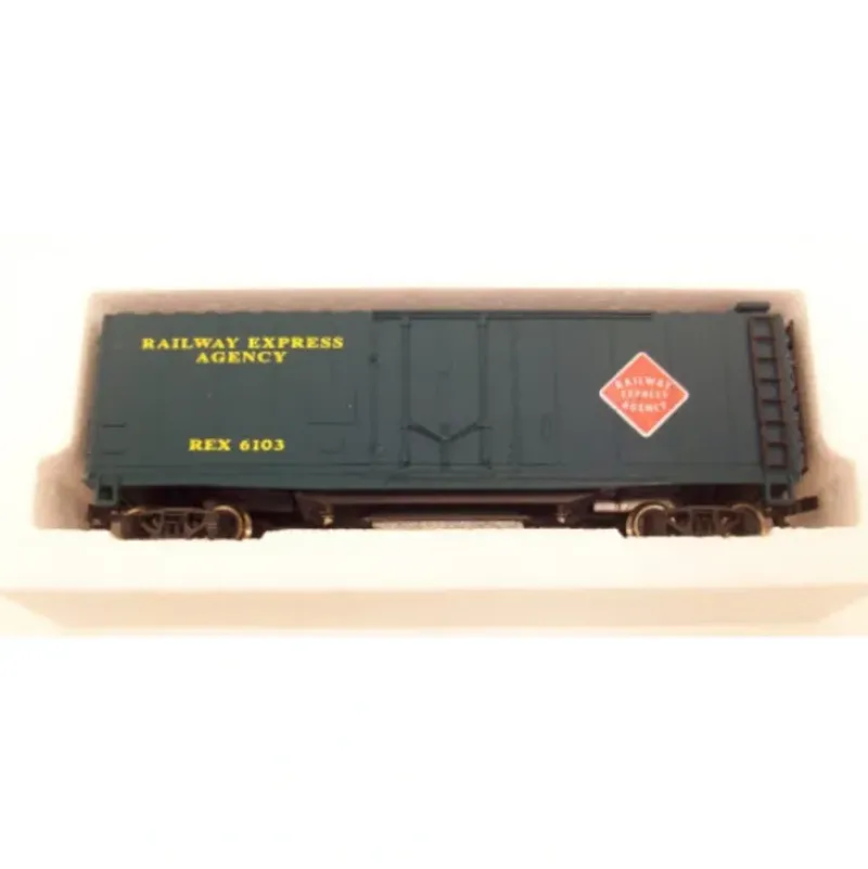 Roco 40100 REA Track Cleaner Box Car - Model Train Junction: Quality Parts and Art Supplies Outlet