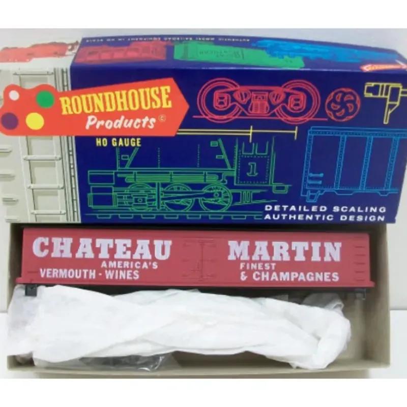 Roundhouse 3612 HO Chateau Martin Express Reefer Kit - Model Train Junction: Quality Parts and Art Supplies Best