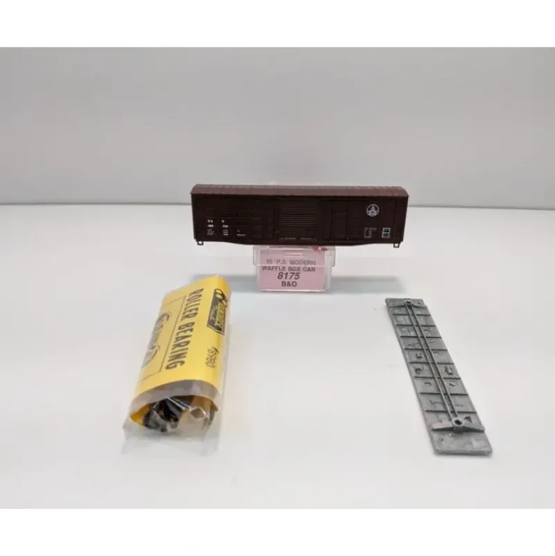 Roundhouse 8175 N Scale Baltimore & Ohio 50' PS-1 Boxcar #494724 KIT NIB - Model Train Junction: Quality Parts and Art Supplies