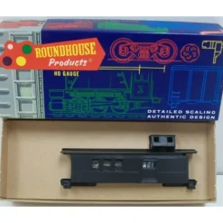 Roundhouse 3760 Undecorated Drover Caboose HO Kit - Model Train Junction: Quality Parts and Art Supplies Discount