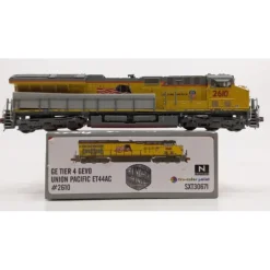 Scale Trains SXT30671 N Union Pacific ET44AC Diesel Locomotive #2610 LN/Box - Model Train Junction: Quality Parts and Art Supplies Clearance