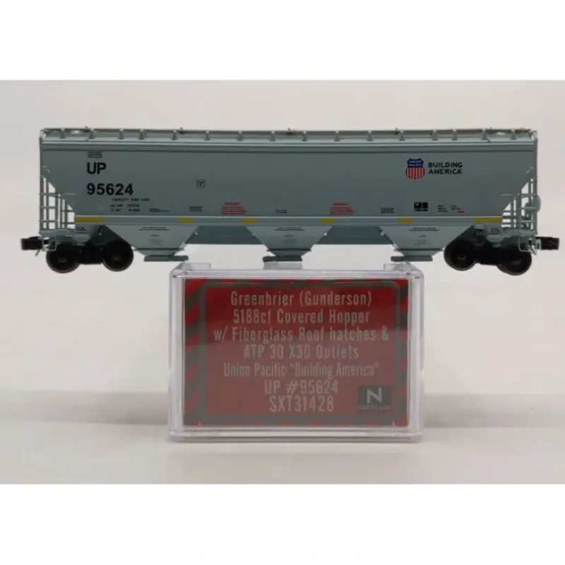 Trains*Scale Trains SXT31428 N Union Pacific Gunderson 5188 Covered Hopper Car #95624 LN/Box - Model Train Junction: Quality Parts and Art Supplies