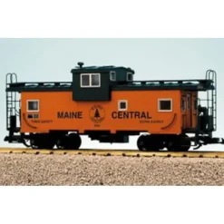 USA Trains 12121 G Maine Central Illuminated Extended Vision Caboose #654 - Model Train Junction: Quality Parts and Art Supplies Clearance
