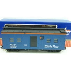 USA Trains 1838 G White Pass Bunk Car - Model Train Junction: Quality Parts and Art Supplies Online