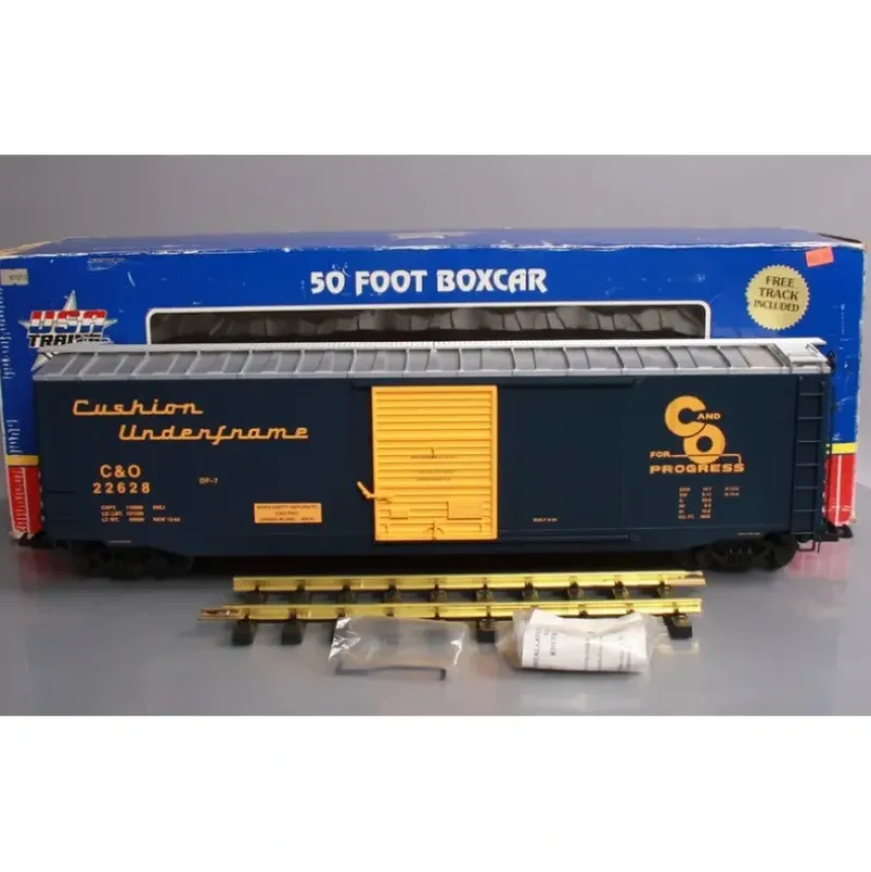 Trains*USA Trains 19306A G Chesapeake & Ohio 50' Boxcar - Model Train Junction: Quality Parts and Art Supplies