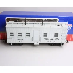 USA Trains R1842 G Denver & Rio Grande Western Kitchen Car #1842 - Model Train Junction: Quality Parts and Art Supplies Clearance