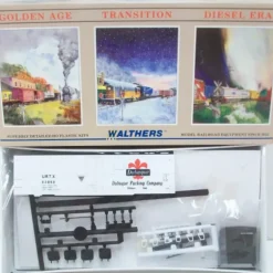 Walthers 932-2554 Dubuque URTX 40'''' Meat Reefer Kit #63859 - Model Train Junction: Quality Parts and Art Supplies New